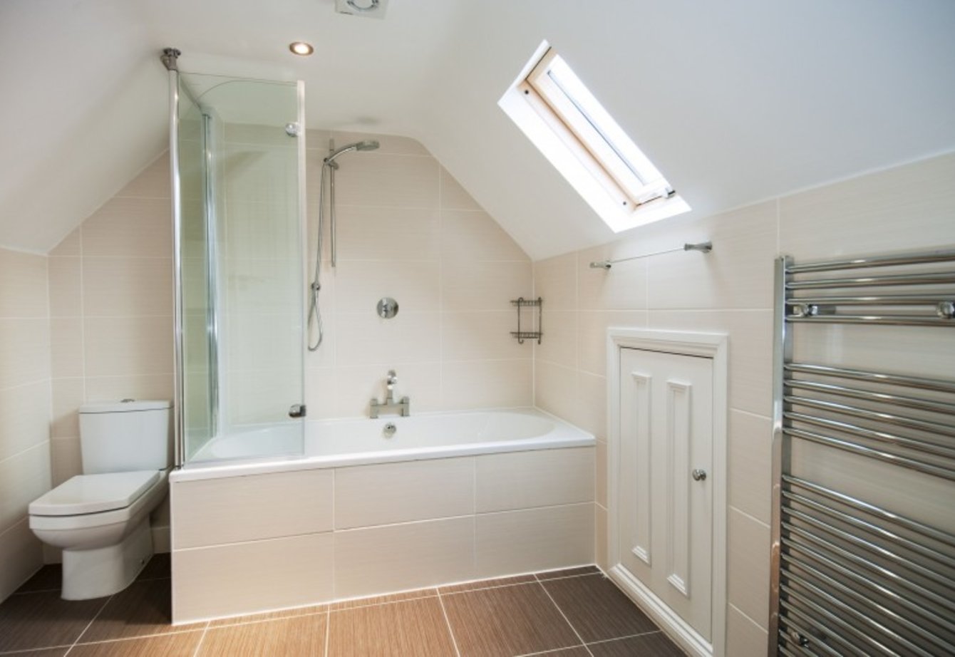 sold-ashworth-road-london-100-view2