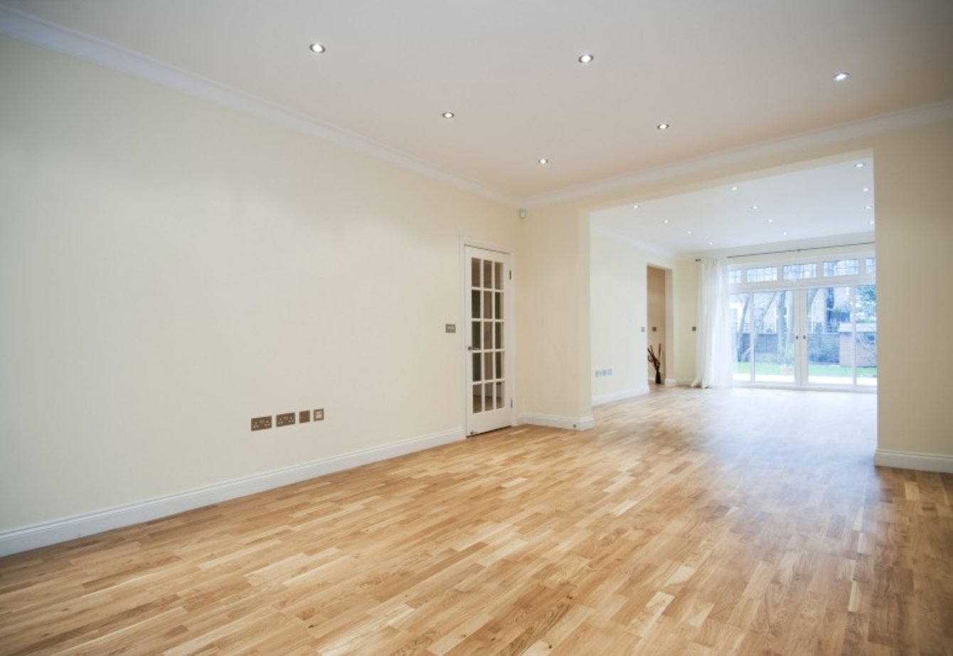 sold-ashworth-road-london-100-view4