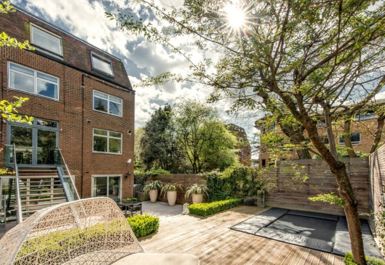 sold-rudgwick-terrace-london-78-view3