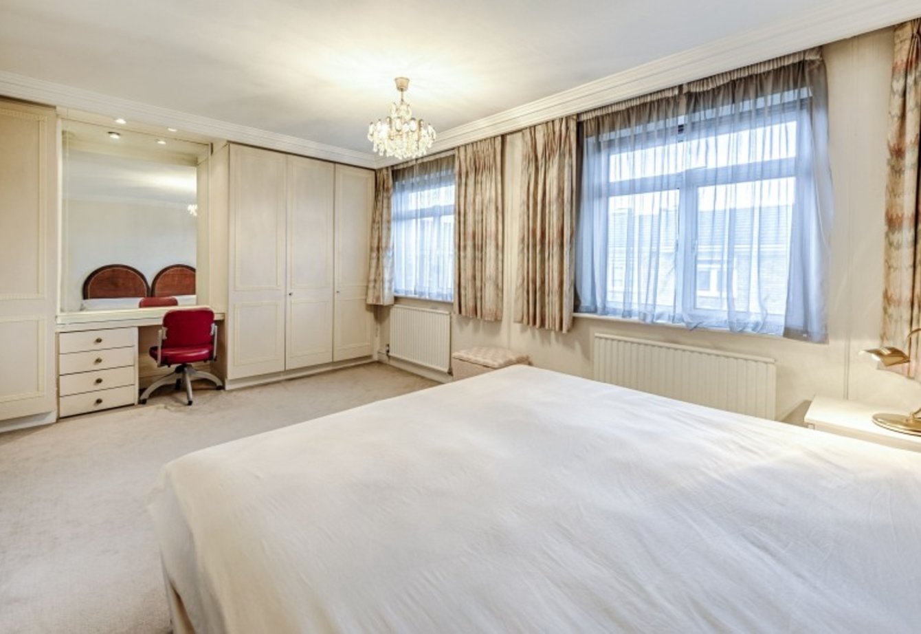 Property for sale in Meadowbank, Primrose Hill, NW3 Ian Green Residential