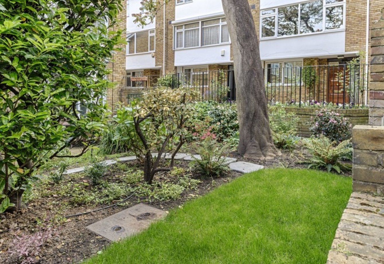 Property for sale in Meadowbank, Primrose Hill, NW3 Ian Green Residential