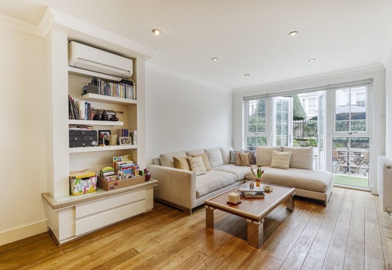 sold-randolph-avenue-london-85-view7