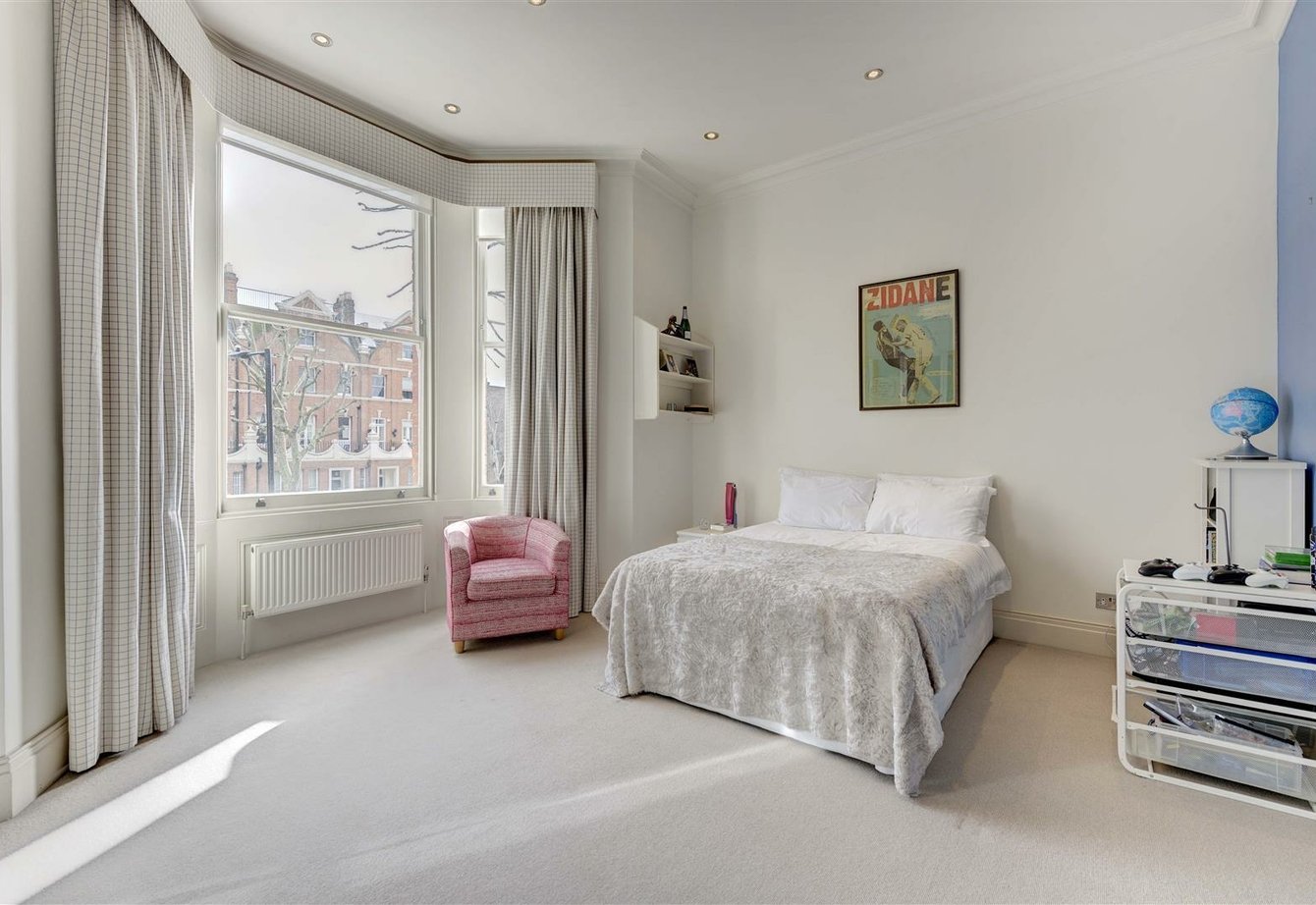 for-sale-sutherland-avenue-london-370-view7