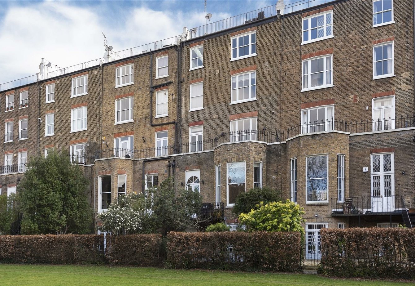 for-sale-sutherland-avenue-london-370-view13