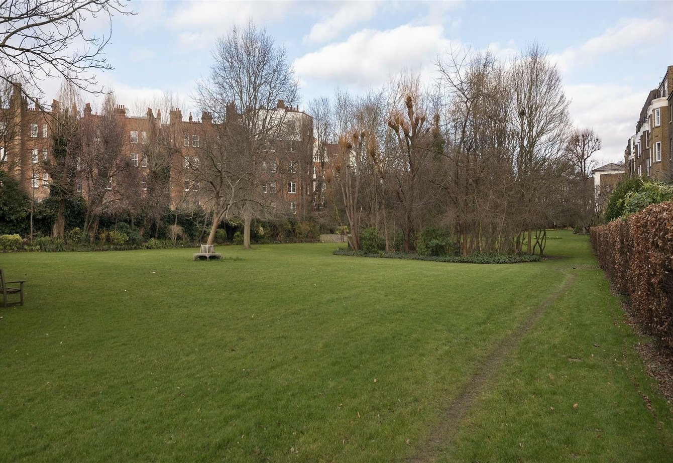 for-sale-sutherland-avenue-london-370-view12