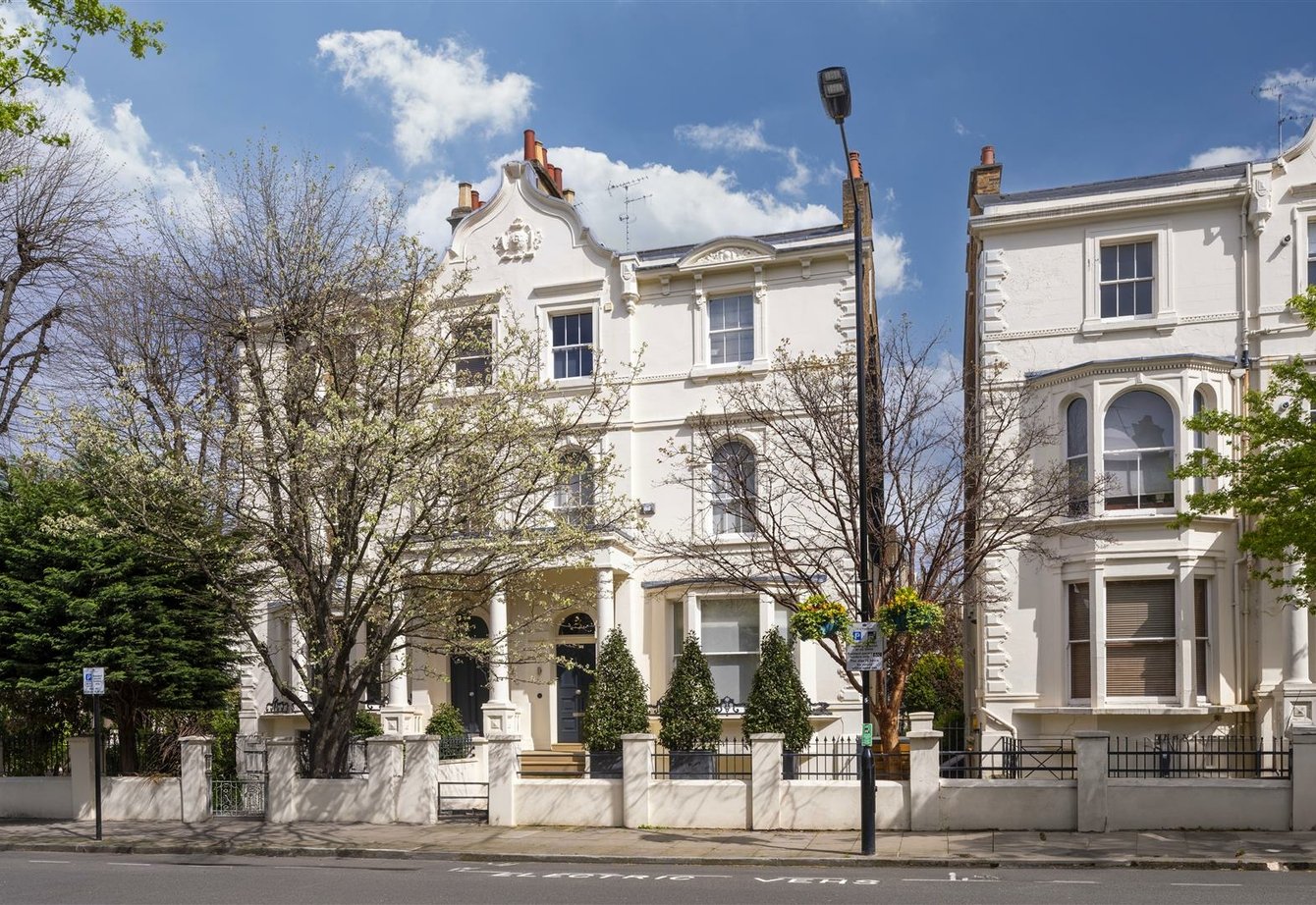 for-sale-randolph-road-london-406-view1
