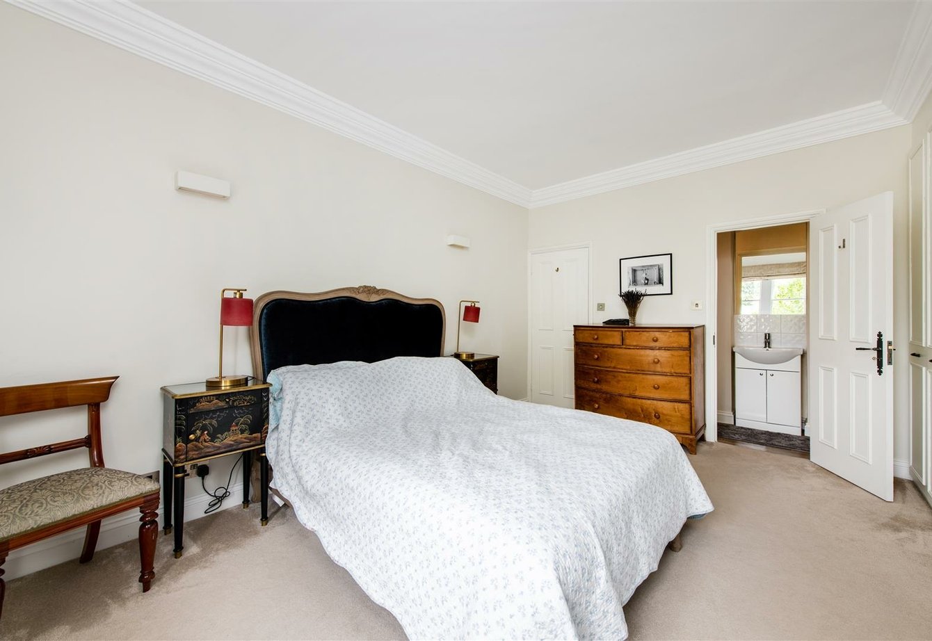 for-sale-maida-avenue-london-418-view20