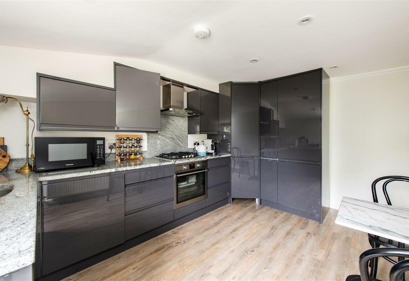 for-sale-maida-avenue-london-418-view18