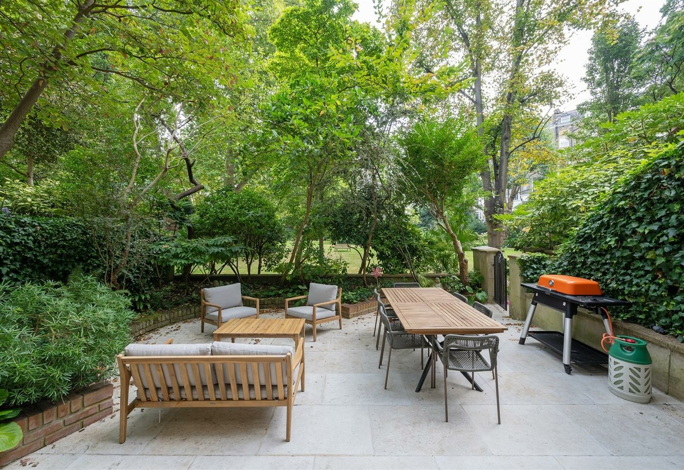 for-sale-randolph-crescent-london-433-view20