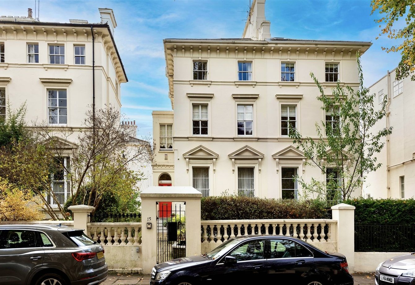 for-sale-park-place-villas-london-439-view1