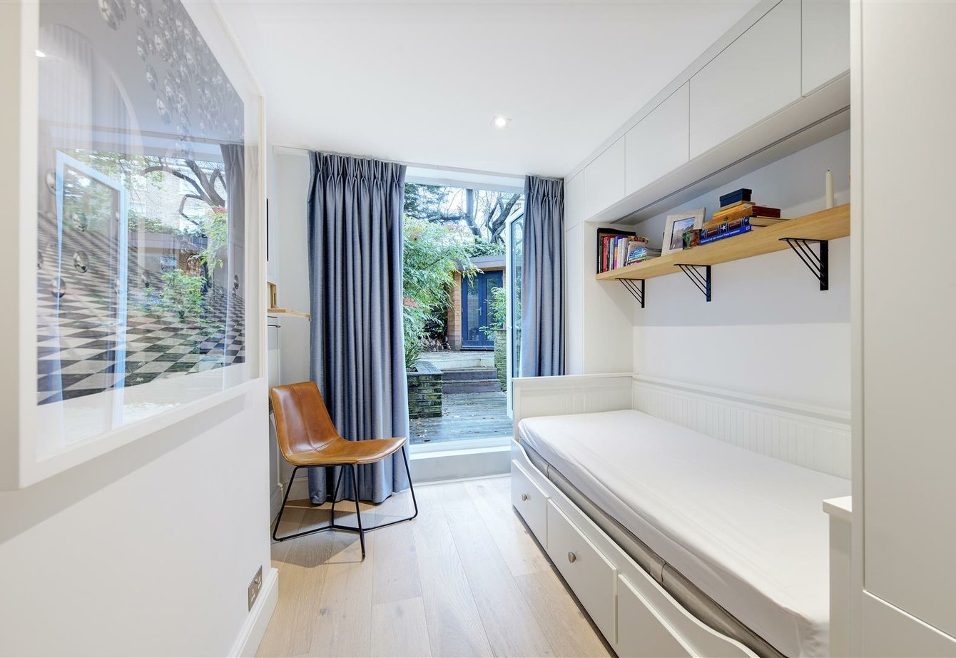 for-sale-belgrave-gardens-london-444-view12