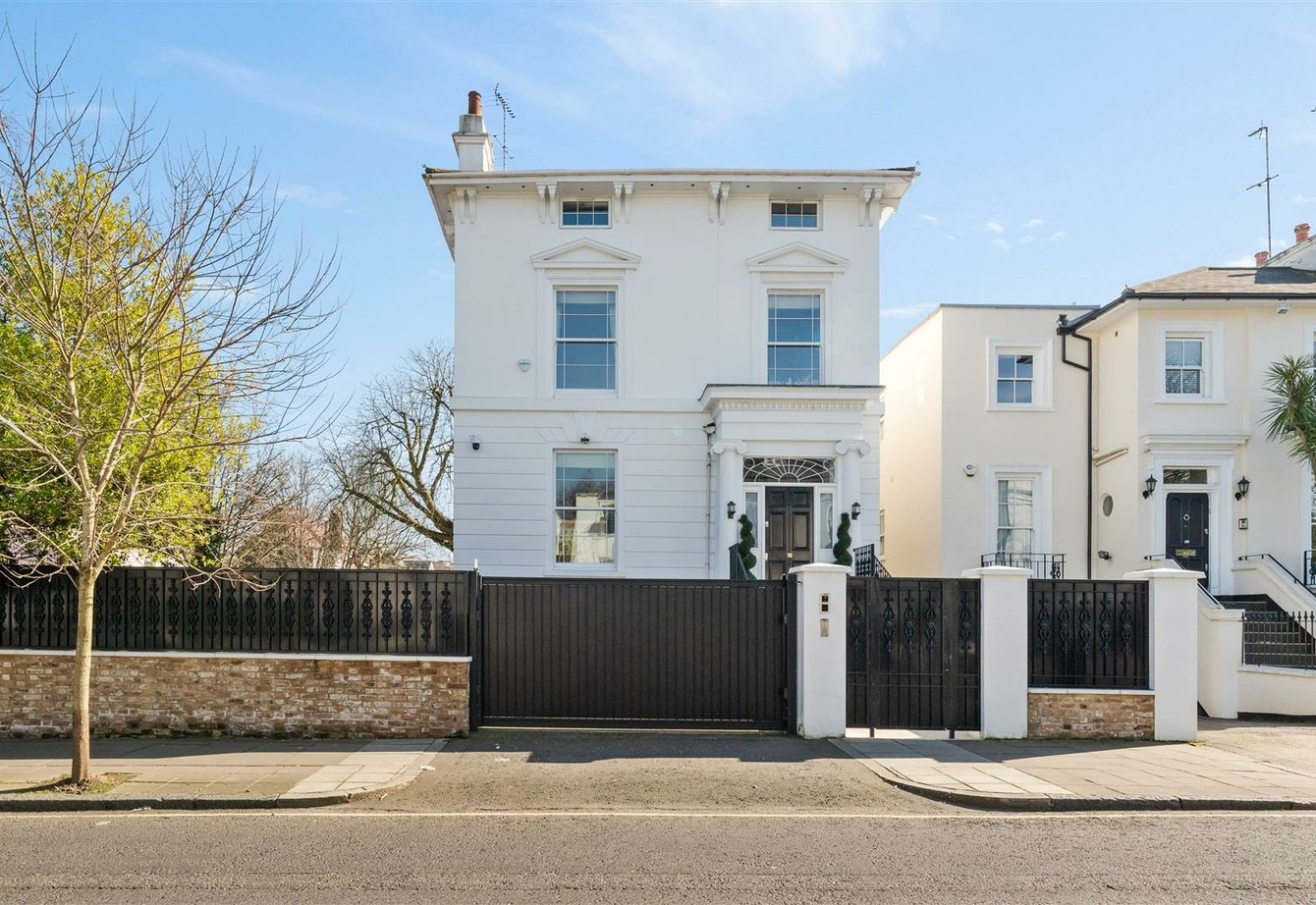 for-sale-acacia-road-london-450-view1