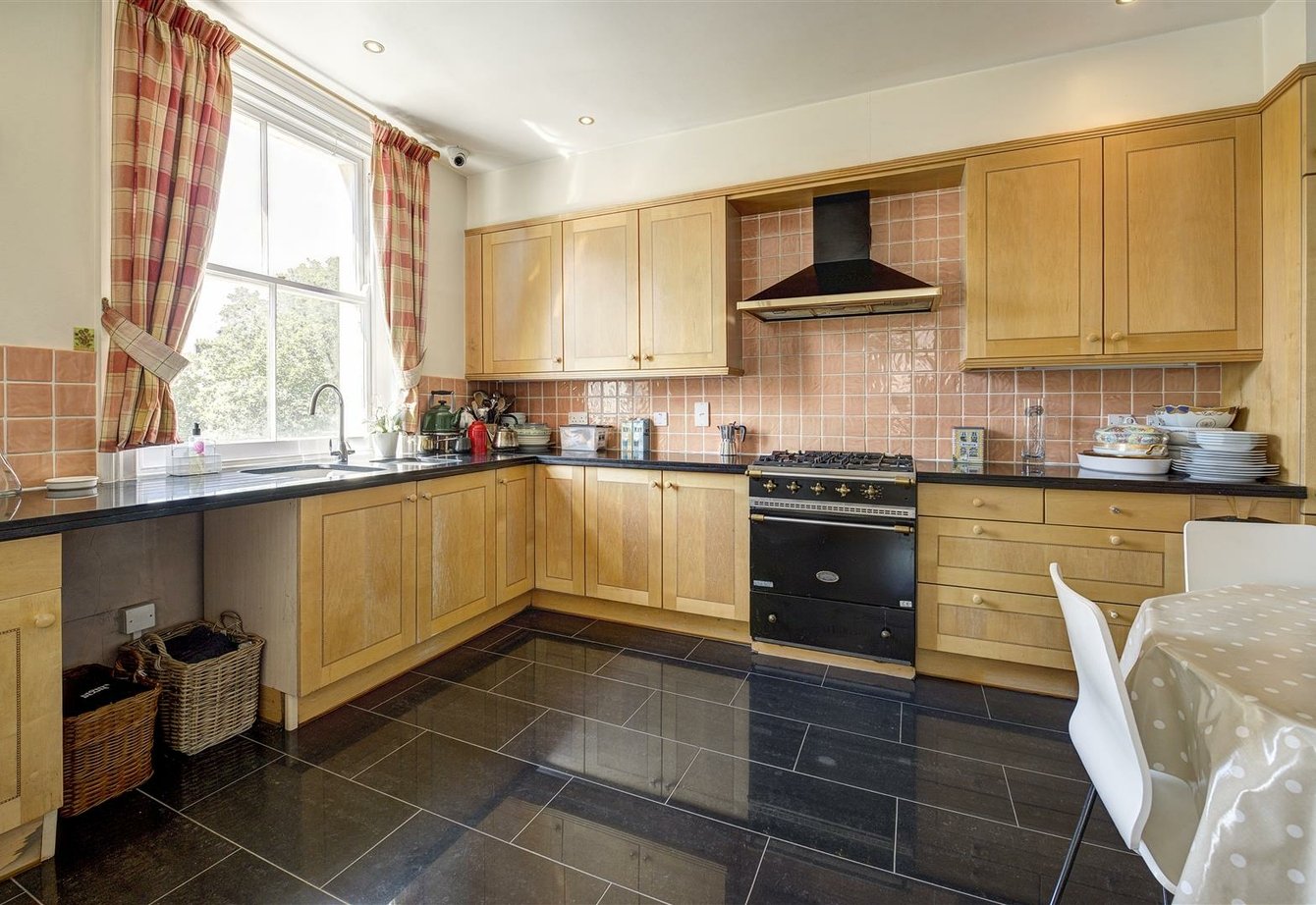 for-sale-randolph-road-london-455-view6