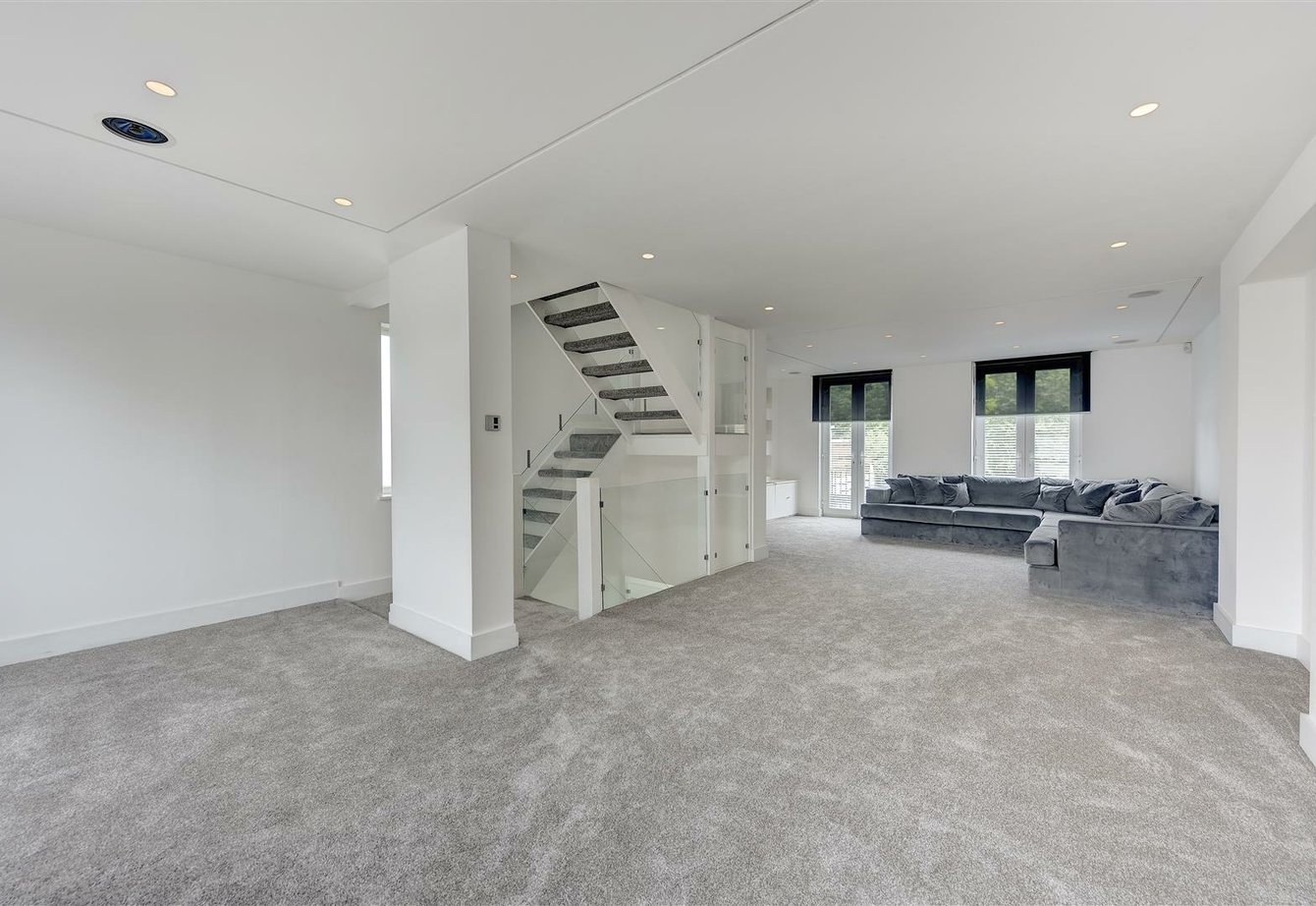 sold-lower-merton-rise-london-457-view2