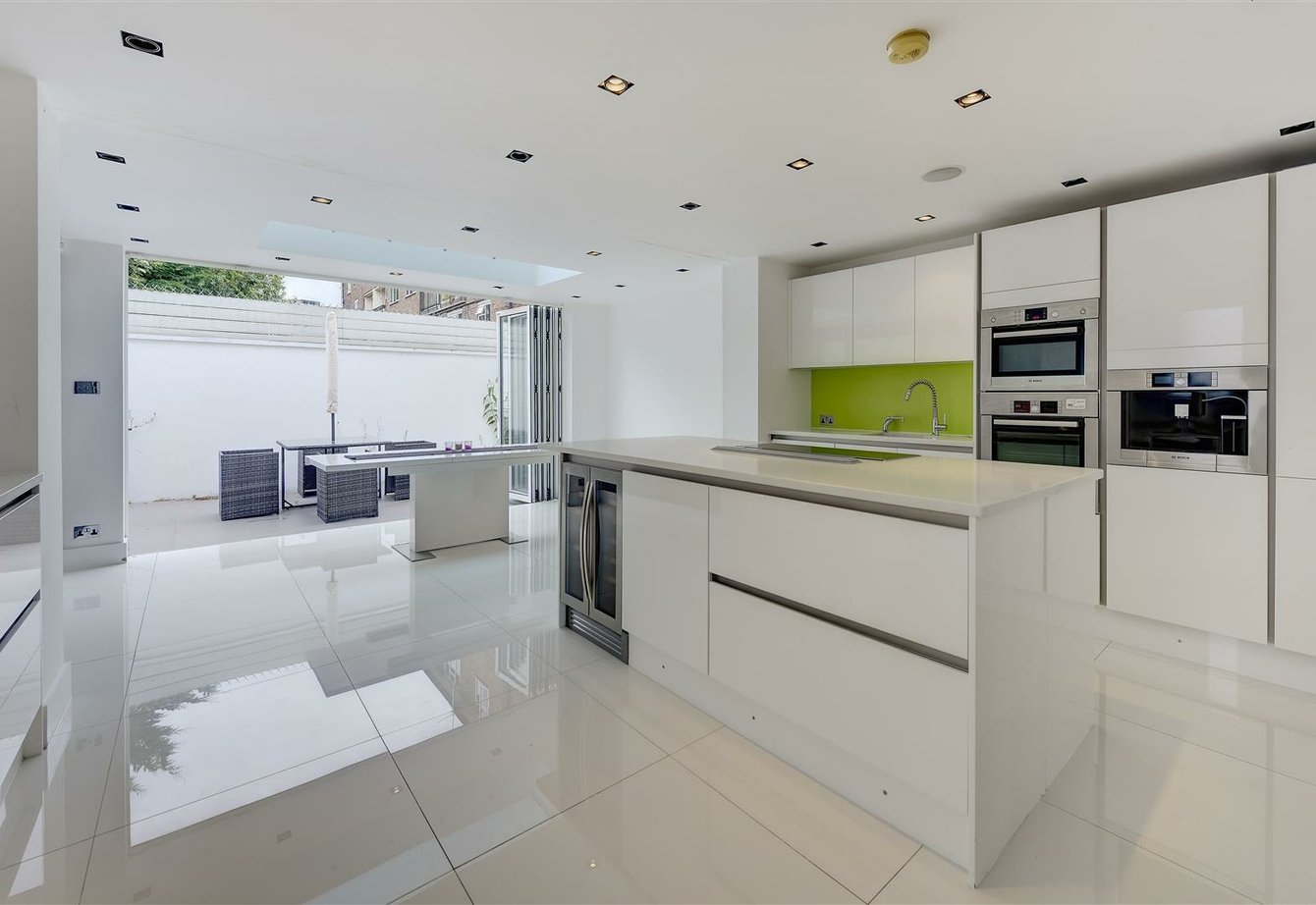 sold-lower-merton-rise-london-457-view3