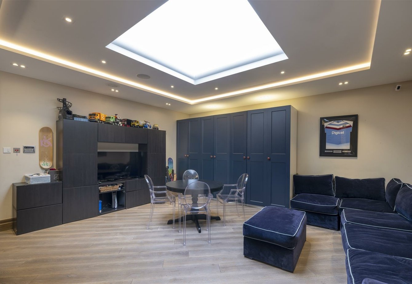 for-sale-the-lane-london-465-view9