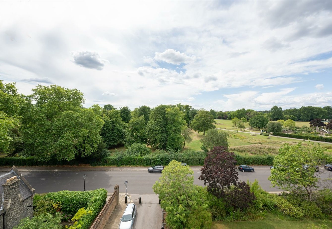 for-sale-gloucester-gate-london-471-view10