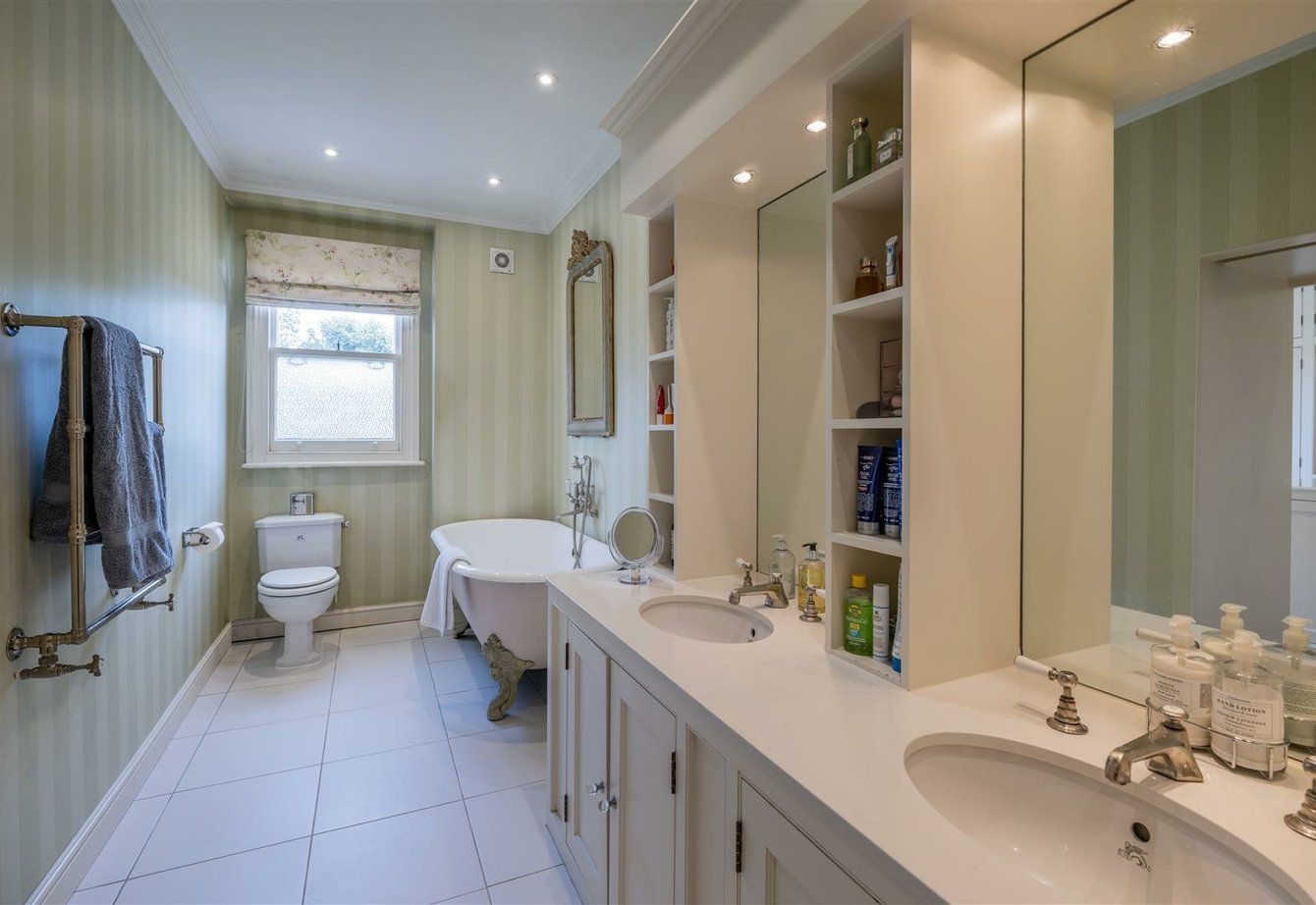for-sale-canfield-gardens-london-472-view13