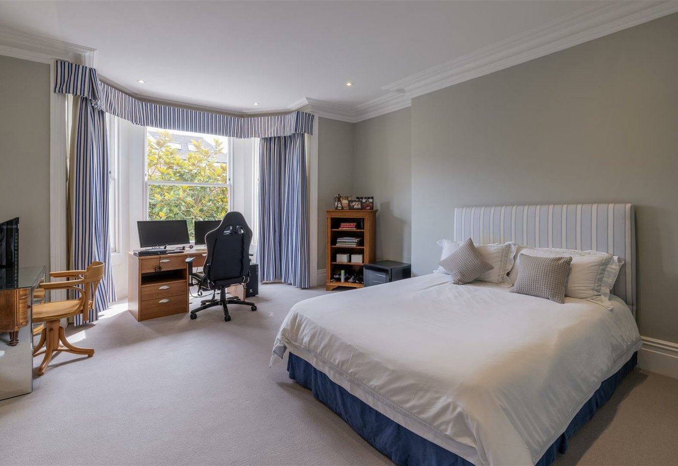 for-sale-canfield-gardens-london-472-view17