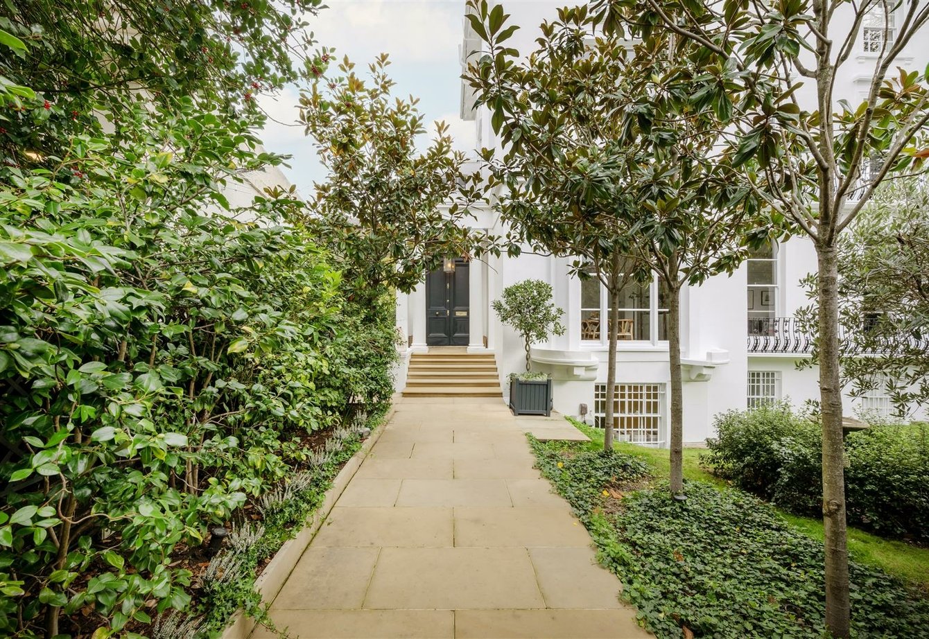 for-sale-prince-albert-road-london-475-view1