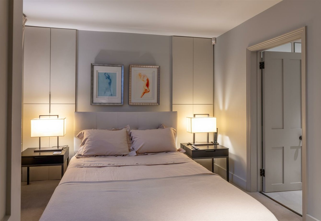 for-sale-brunswick-place-london-477-view14