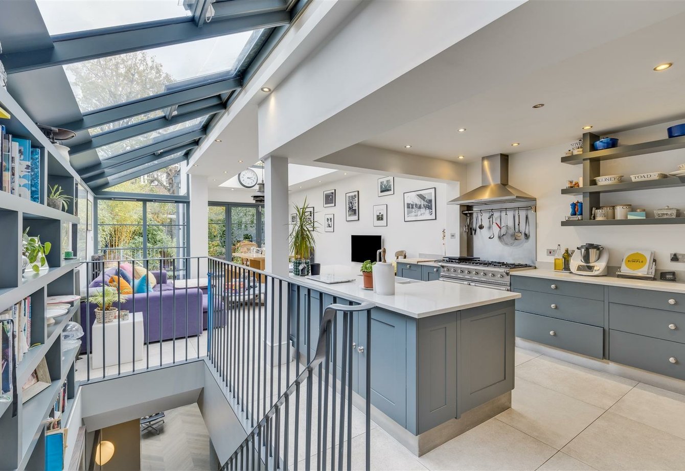 for-sale-goldhurst-terrace-london-482-view3