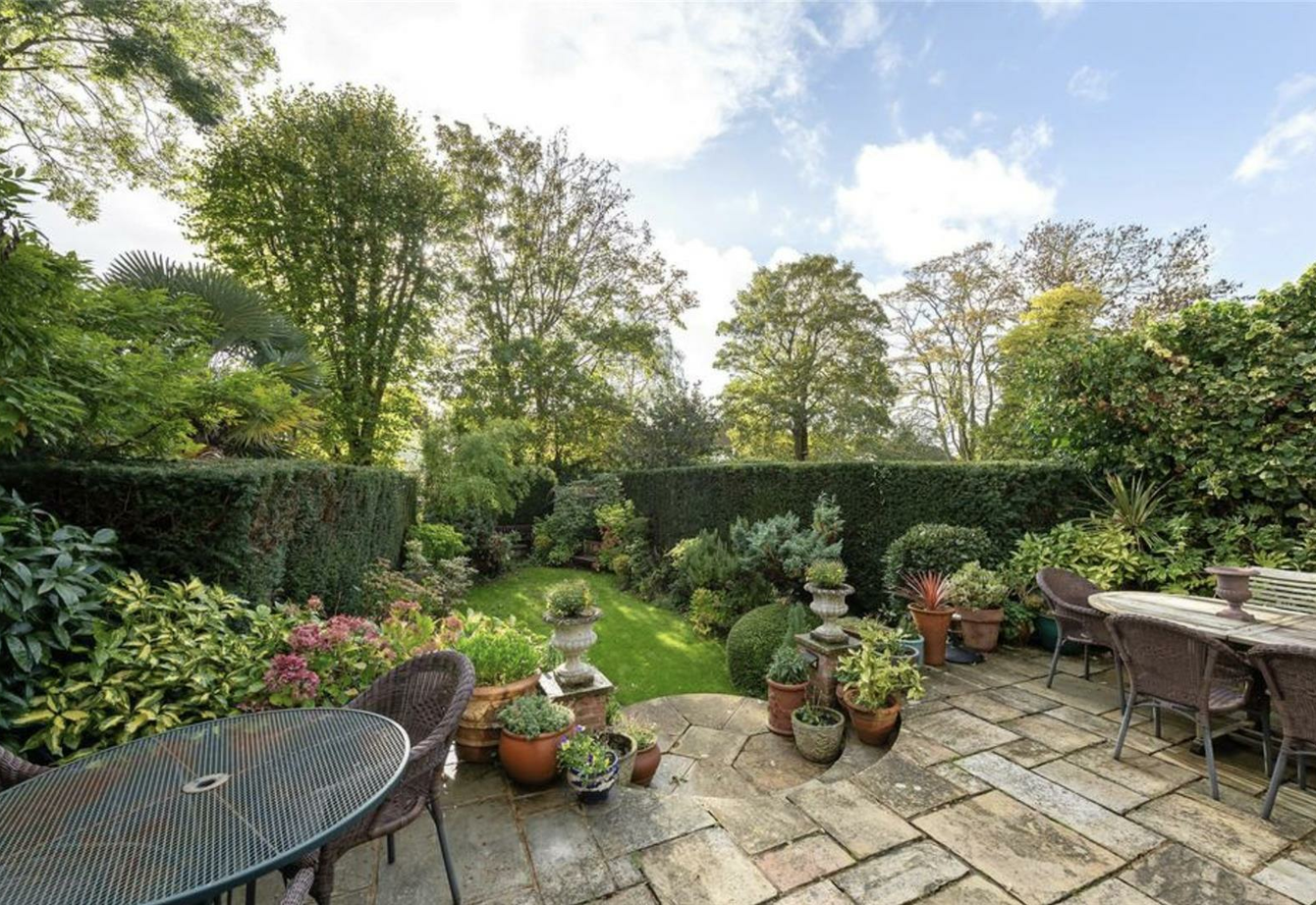 for-sale-hollycroft-avenue-london-483-view12