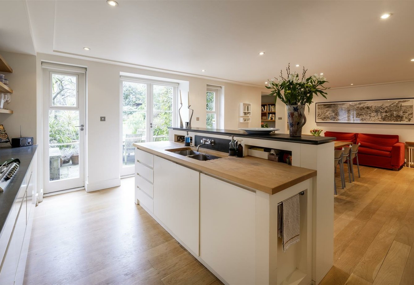 for-sale-blenheim-terrace-london-486-view10