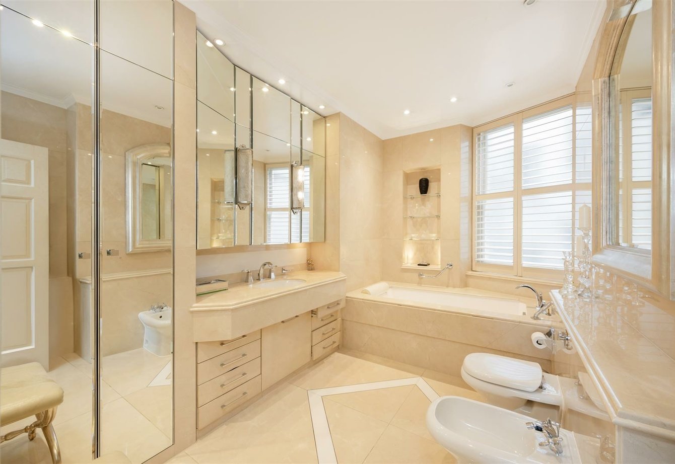 for-sale-marylebone-road-london-488-view14
