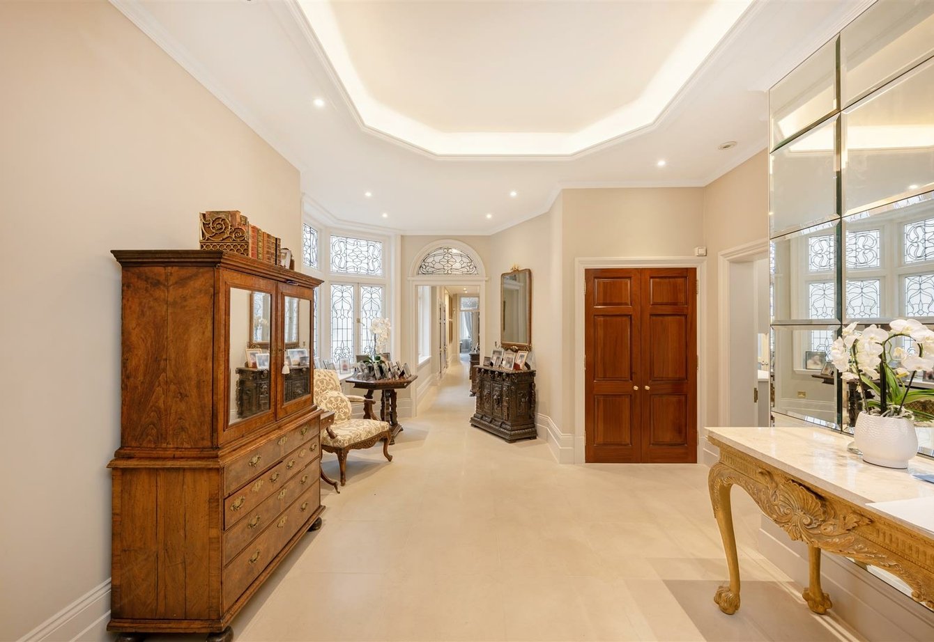 for-sale-marylebone-road-london-488-view3