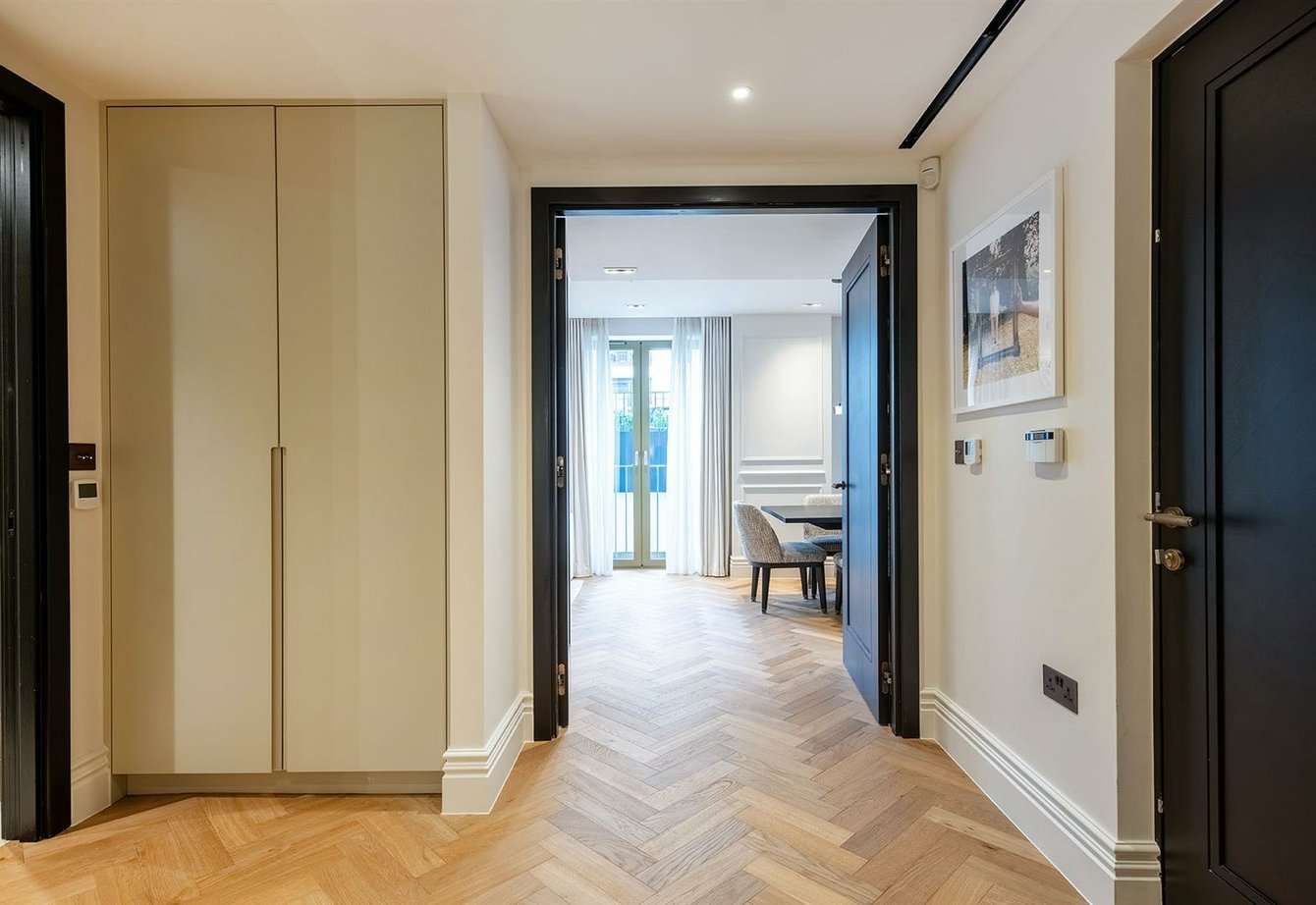 for-sale-st-edmunds-terrace-london-489-view2