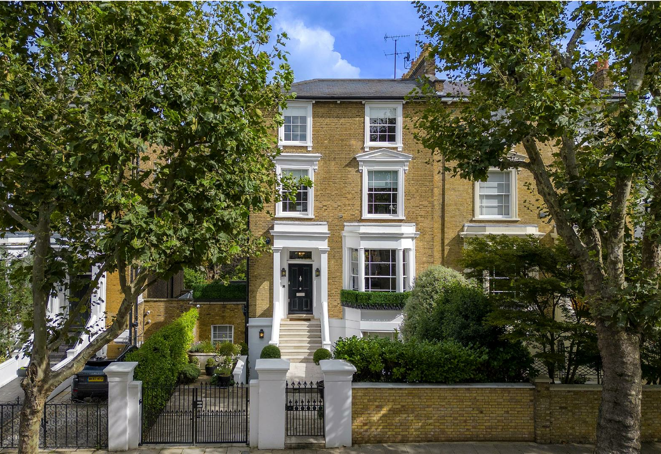 sold-hamilton-terrace-london-492-view1