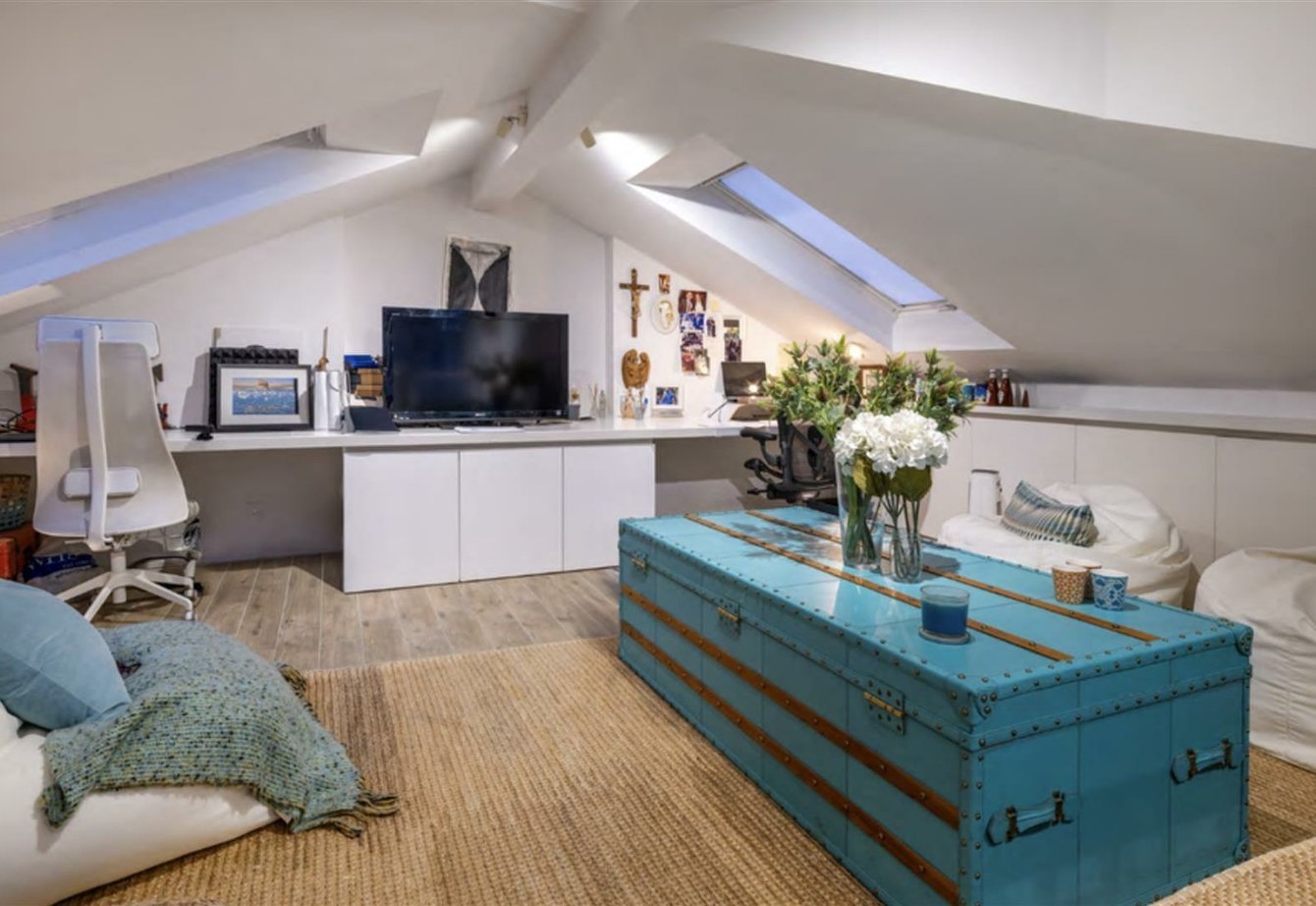 sold-regents-park-road-london-493-view5