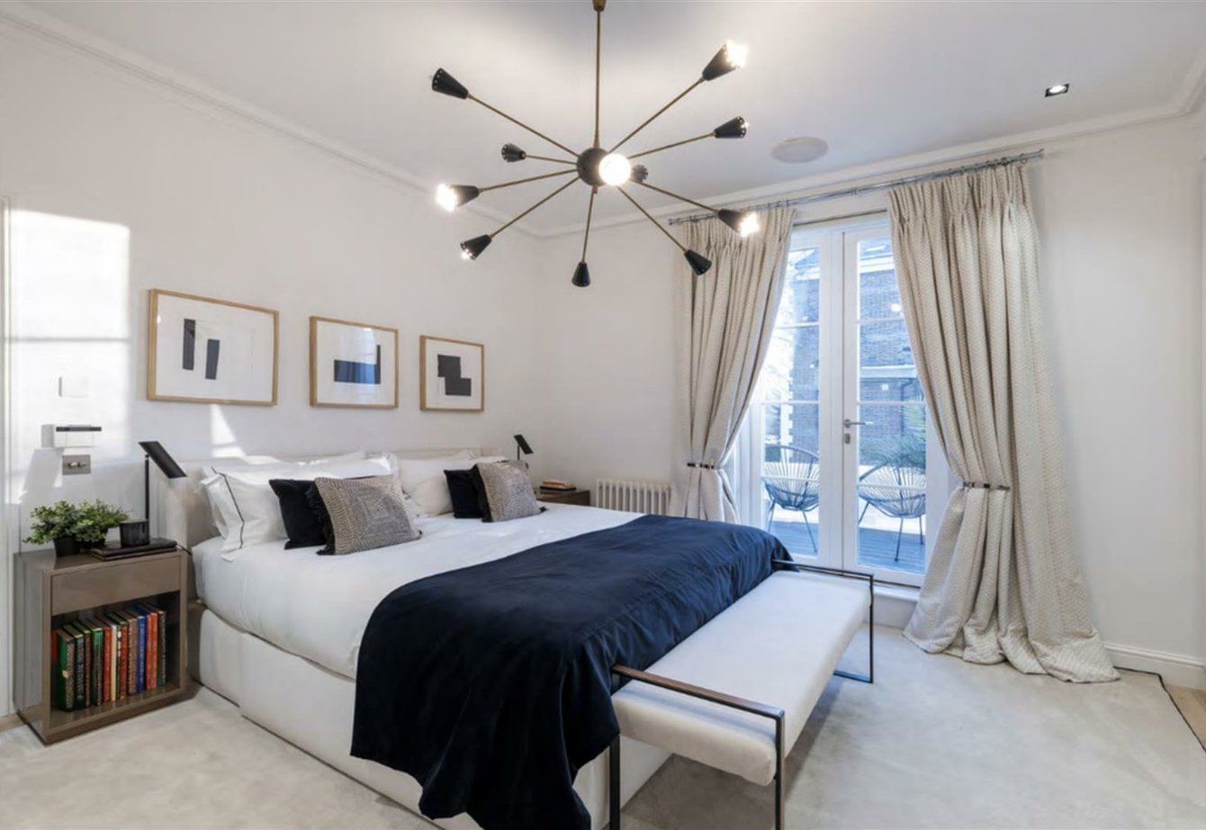 sold-regents-park-road-london-493-view4