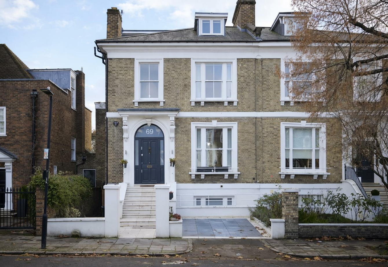 sold-springfield-road-london-496-view1