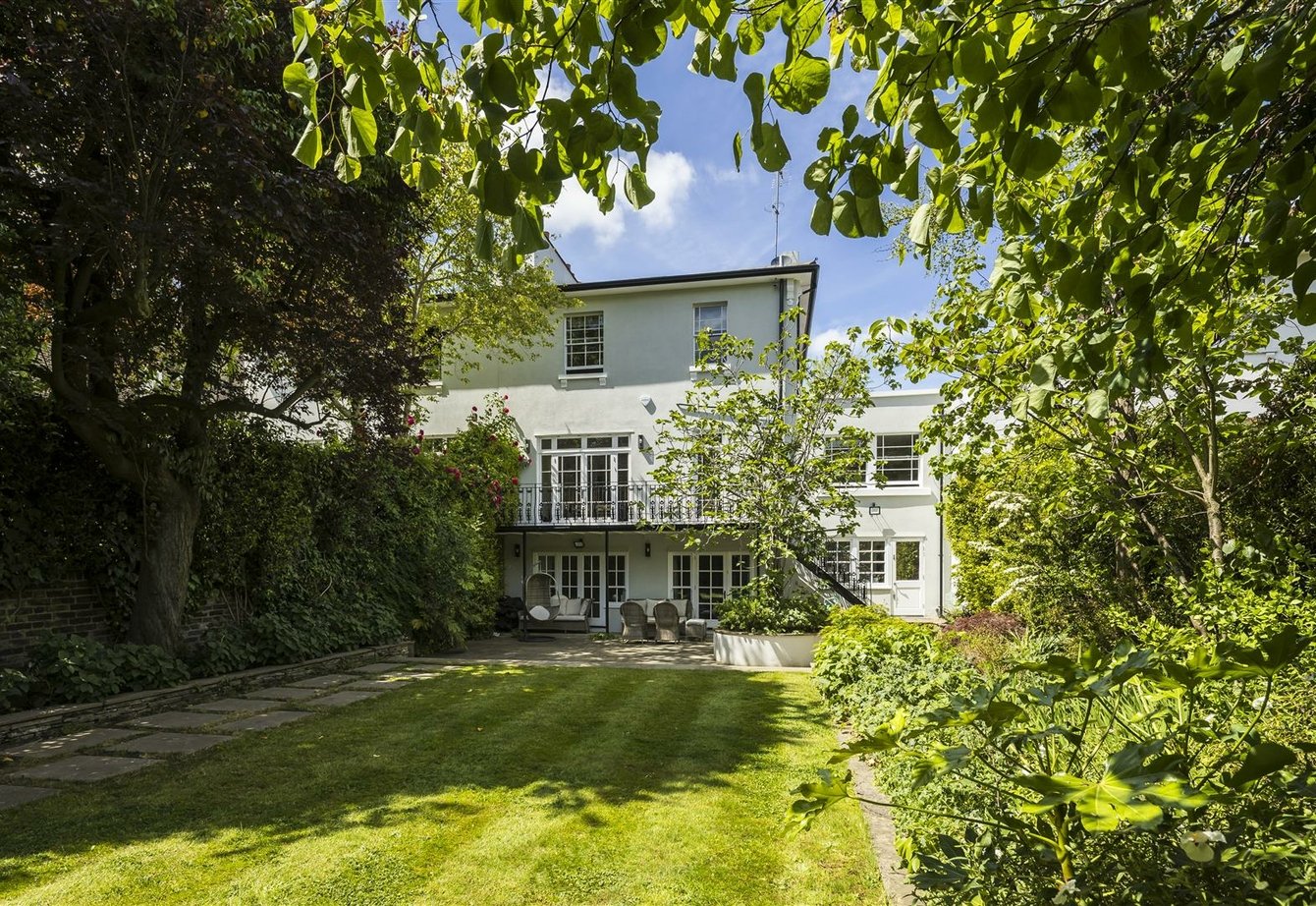 for-sale-norfolk-road-london-497-view24
