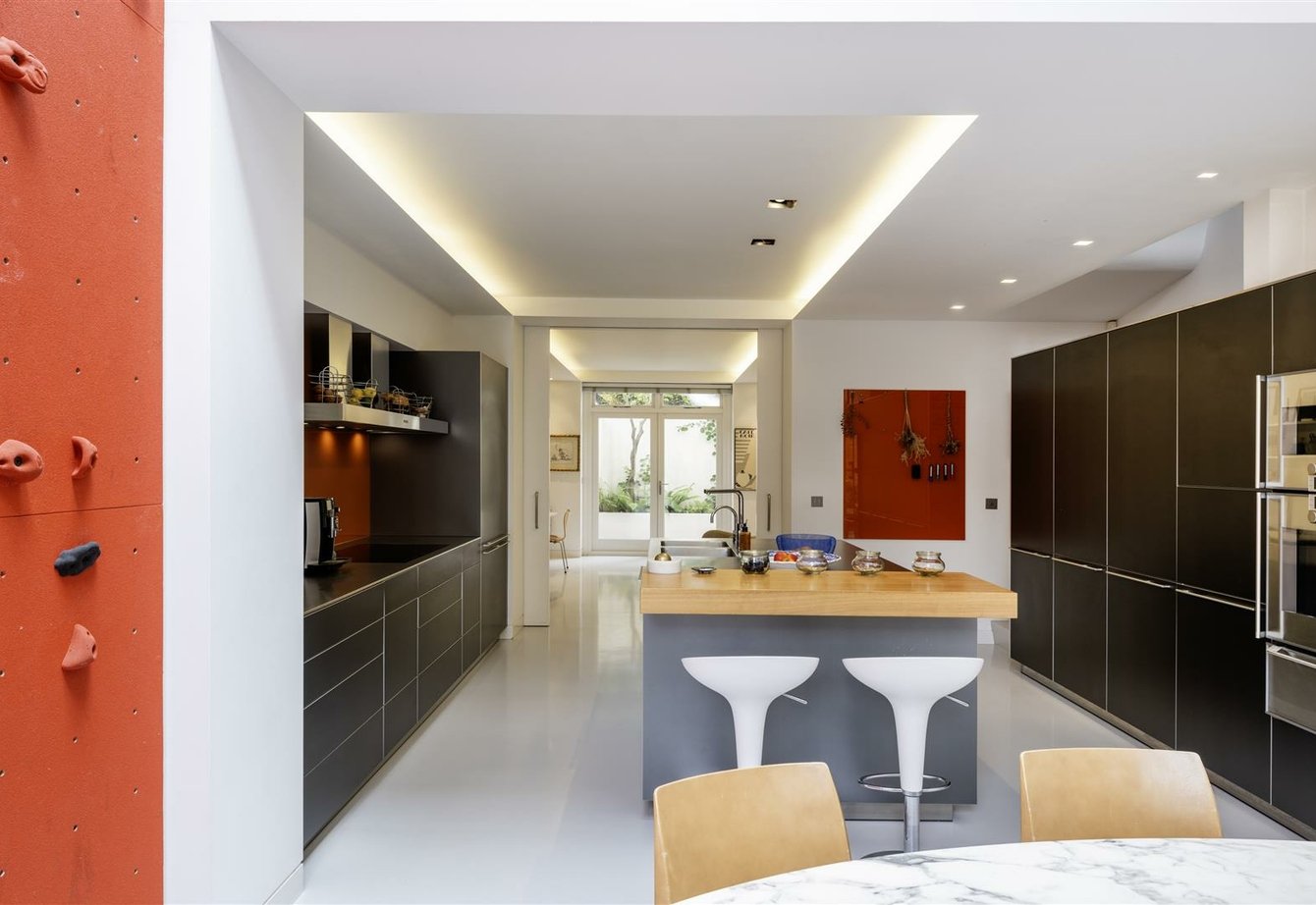 for-sale-randolph-avenue-london-498-view12