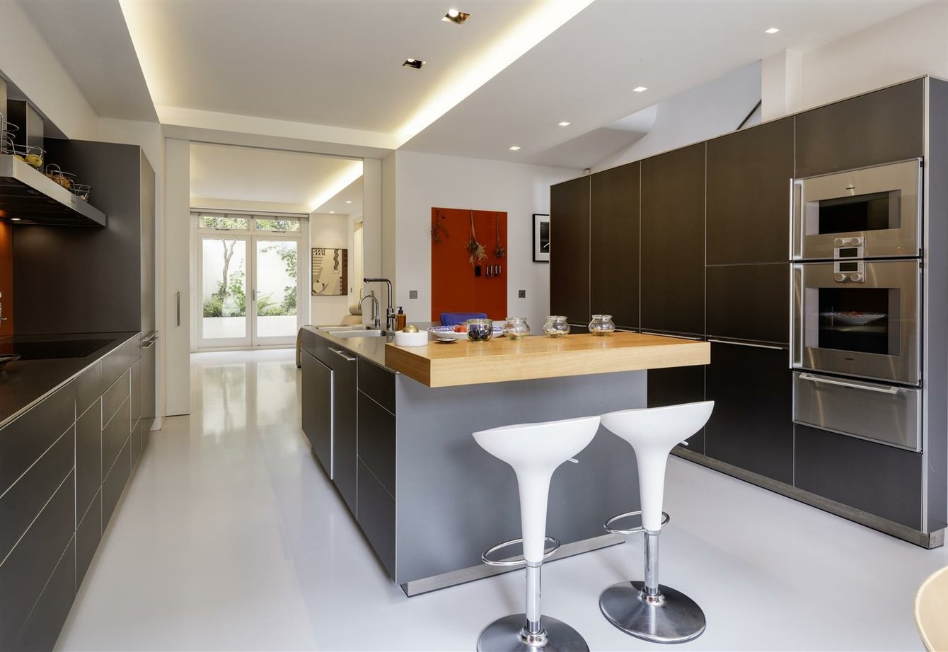 for-sale-randolph-avenue-london-498-view14