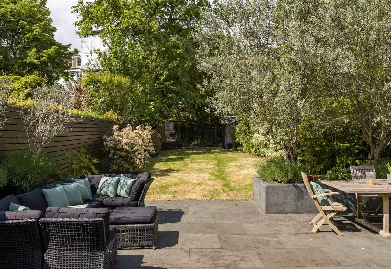 sold-aberdare-gardens-london-505-view12