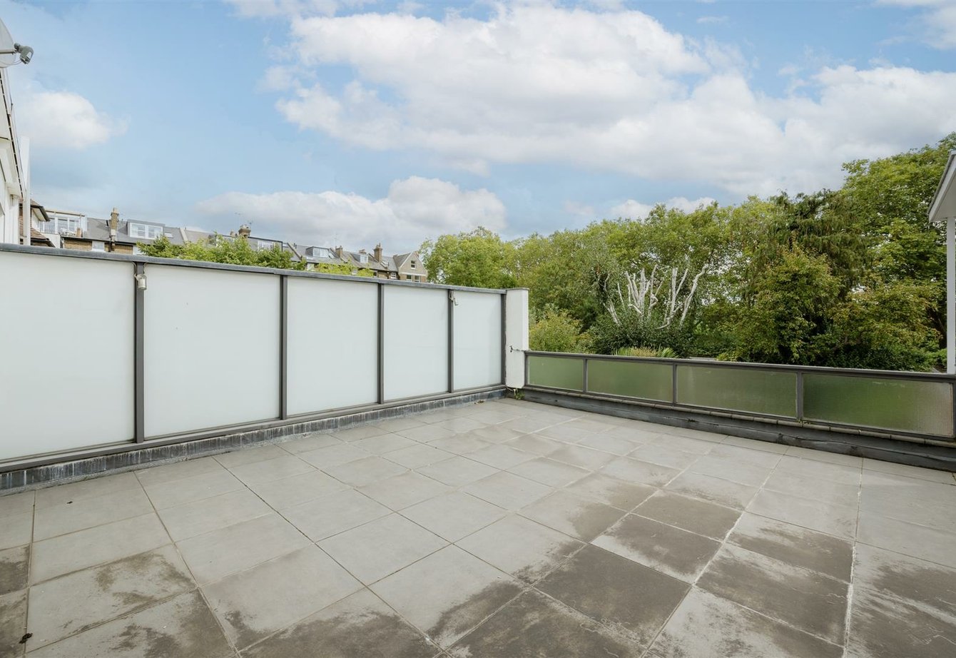 sold-elsworthy-road-london-508-view14