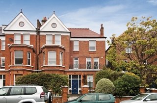 sold-canfield-gardens-london-131-view1