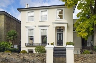 sold-clifton-hill-london-70-view1