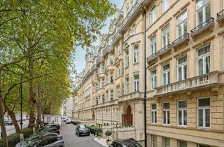 for-sale-marylebone-road-london-488-view1