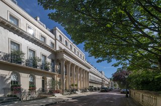 ‘Promising signs’ for Prime London’s property market as under offers jump by 22% - Ian Green Residential