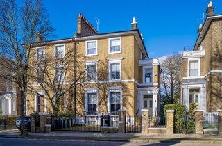 Carlton Hills - Ian Green Residential