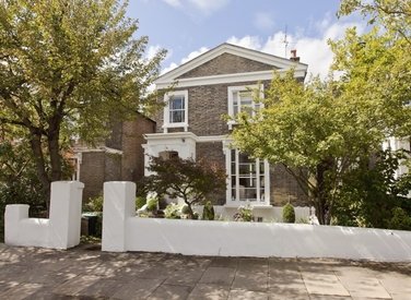 sold-blenheim-road-london-108-view1