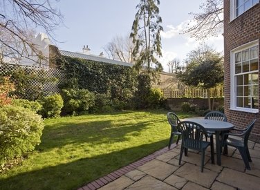 sold-clifton-hill-london-139-view4