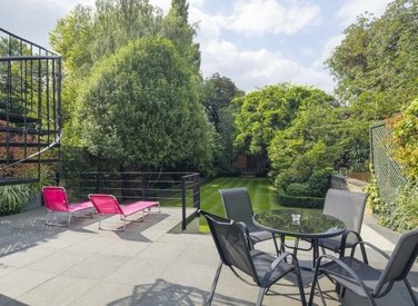 sold-hamilton-terrace-london-73-view2