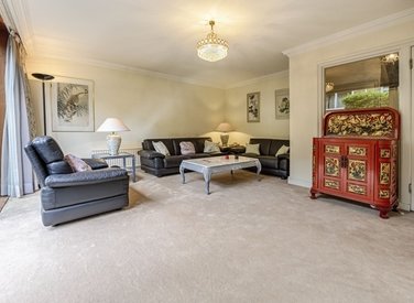 sold-meadowbank-london-82-view4