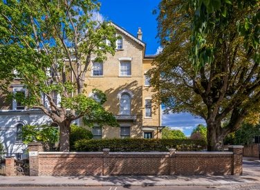 for-sale-greville-place-london-380-view1